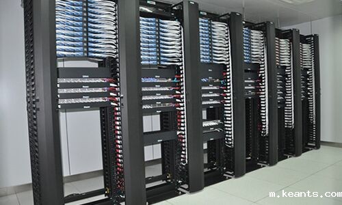 1530063505699260.jpg 机柜.jpg