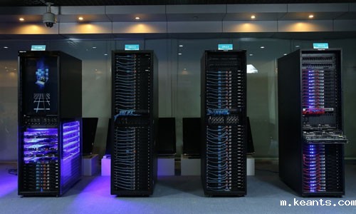 1541648901640078.jpg 机柜.jpg