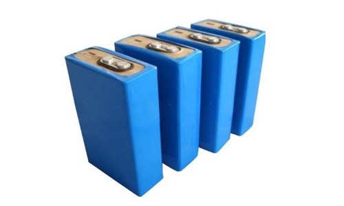 1542350839641841.jpg 磷酸铁锂电池2.jpg