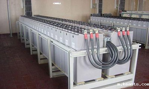 1554173779922529.jpg UPS蓄电池组图片.jpg