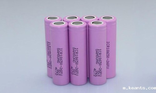 锂电芯.jpg 锂电芯.jpg