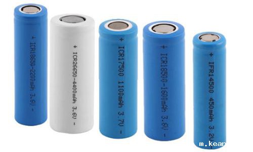 磷酸铁锂电池.jpg 磷酸铁锂电池.jpg