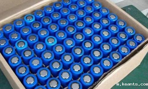 磷酸铁锂电池.jpg 磷酸铁锂电池.jpg