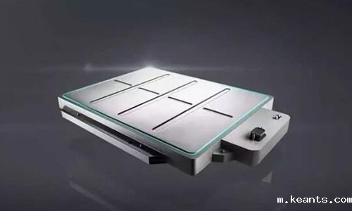 固态电池.jpg 固态电池.jpg