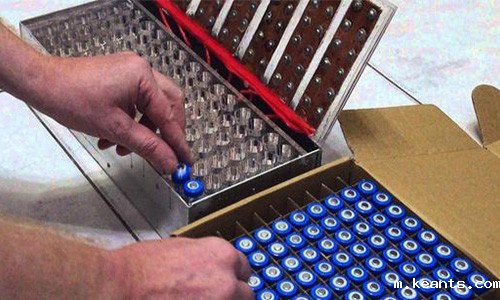 锂电池.jpg 锂电池.jpg