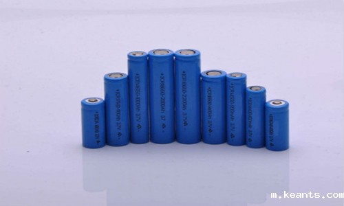 <b>国内锂电池十大厂商排名，不容错过!</b>