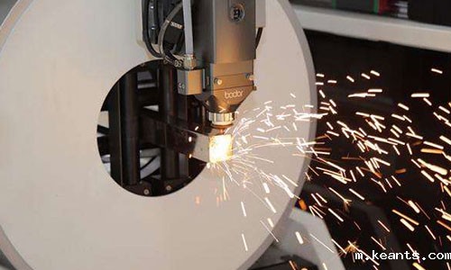 <b>锂电池生产加工的激光切割技术优势</b>