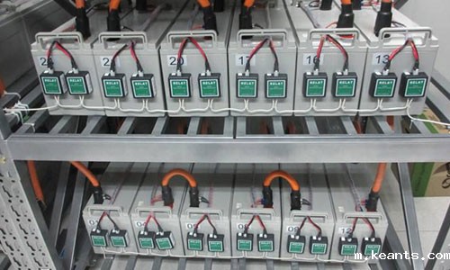 <b>串联UPS电源蓄电池组均衡充电方法的技巧</b>