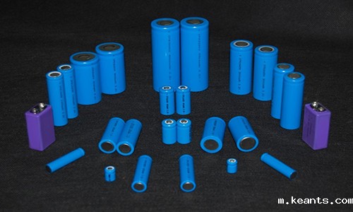 <b>18650圆柱锂电芯的内部结构和特点</b>