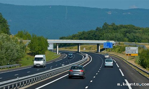 <b>UPS电源定制,高速公路上要定制UPS不间断电源吗</b>