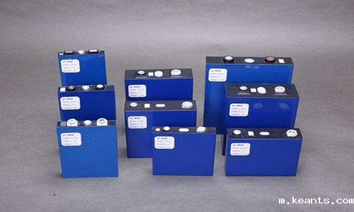 <b>动力磷酸铁必威bw1191在乘用车市场＂退可守、进可攻＂</b>