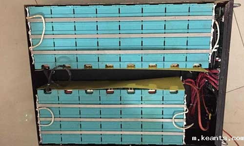 <b>磷酸铁锂电池在数据中心的发展和推广</b>